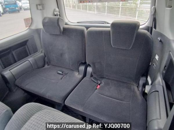Used 2007 AT toyota noah ZRR75G Image[16]