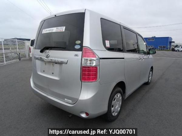 Used 2009 AT toyota noah ZRR75G Image[6]