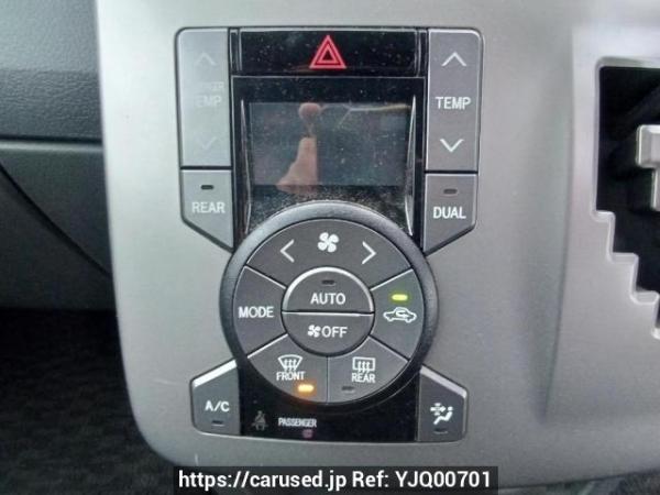 Used 2009 AT toyota noah ZRR75G Image[22]