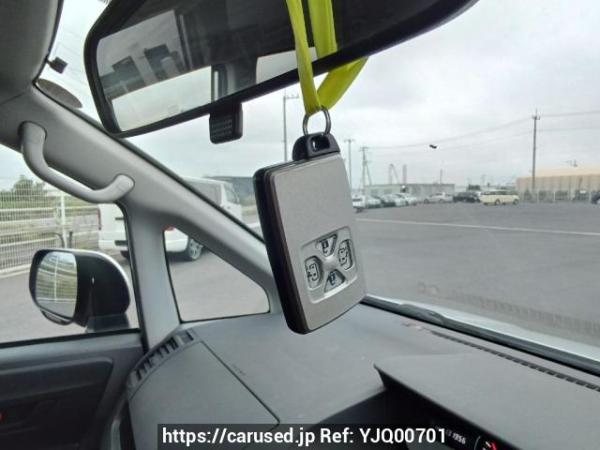 Used 2009 AT toyota noah ZRR75G Image[27]
