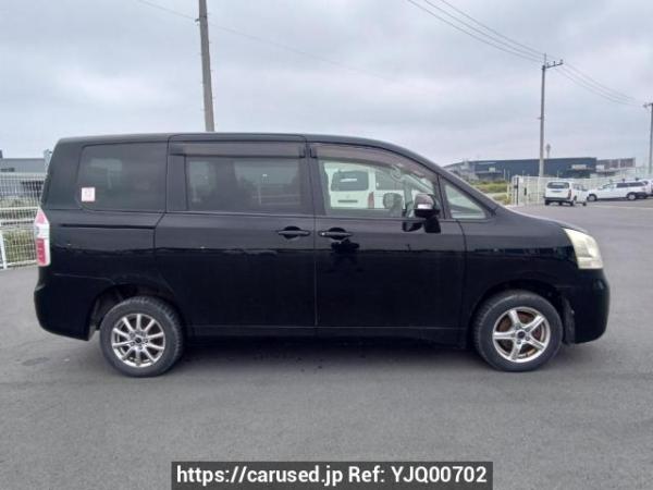 Used 2010 AT toyota noah ZRR75G Image[7]