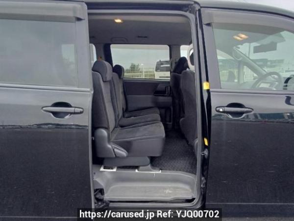 Used 2010 AT toyota noah ZRR75G Image[14]