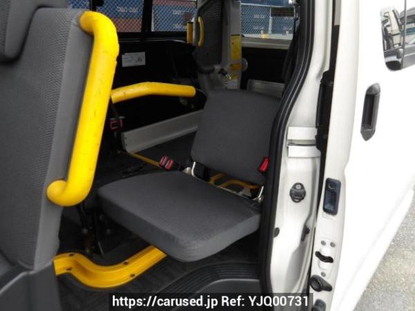 Used 2013 AT toyota regiusace-van TRH200K Image[16]