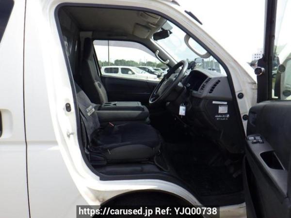 Used 2013 AT toyota hiace-van KDH201V Image[11]