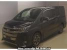 Toyota Noah ZRR85W