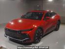 Toyota Crown Crossover TZSH35