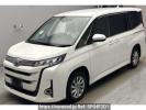 Toyota Noah ZWR95W