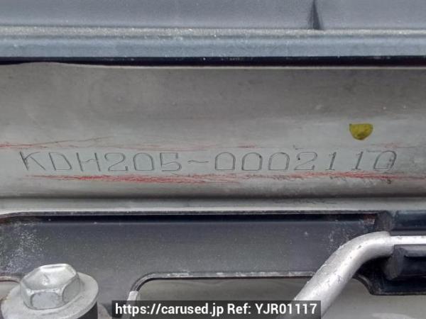 Used 2004 AT toyota hiace-van KDH205V Image[11]