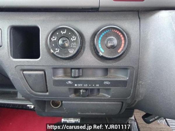 Used 2004 AT toyota hiace-van KDH205V Image[21]