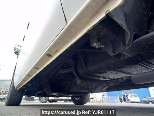 Used 2004 AT toyota hiace-van KDH205V Image[32]