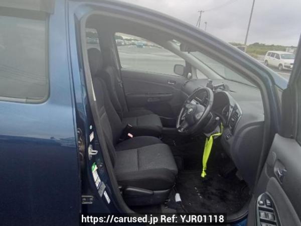 Used 2004 AT toyota wish ZNE10G Image[12]