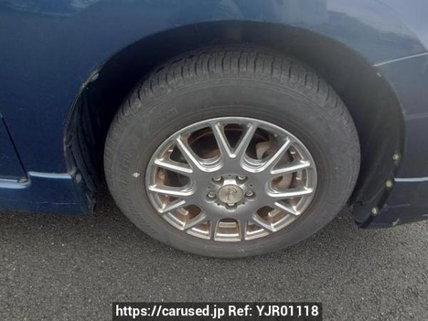 Used 2004 AT toyota wish ZNE10G Image[27]