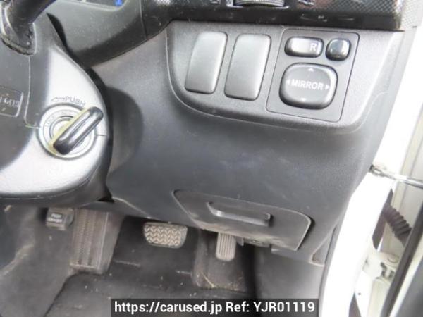 Used 2004 AT toyota wish ZNE10G Image[30]