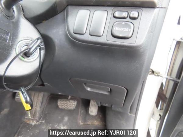 Used 2005 AT toyota wish ZNE10G Image[30]