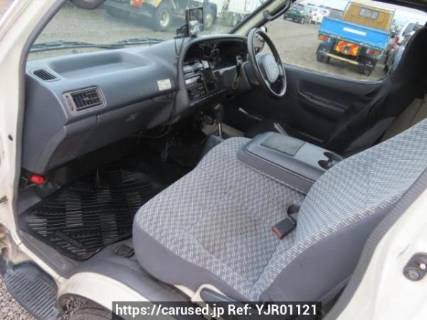 Used 2001 AT toyota hiace-van RZH112V Image[17]