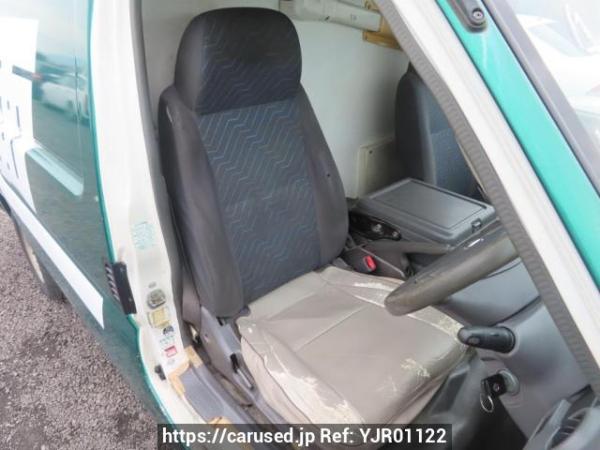 Used 2006 AT nissan caravan-van VPE25 Image[13]