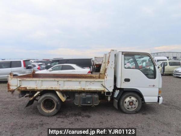Used 2004 MT isuzu elf-truck NKR81ED Image[7]