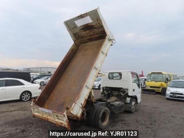 Used 2004 MT isuzu elf-truck NKR81ED Image[14]