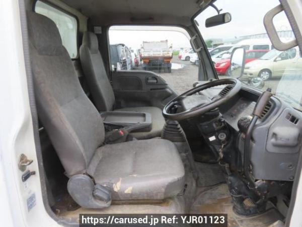 Used 2004 MT isuzu elf-truck NKR81ED Image[28]