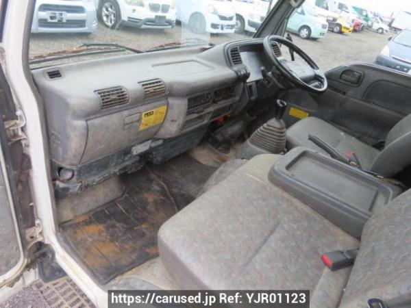Used 2004 MT isuzu elf-truck NKR81ED Image[32]