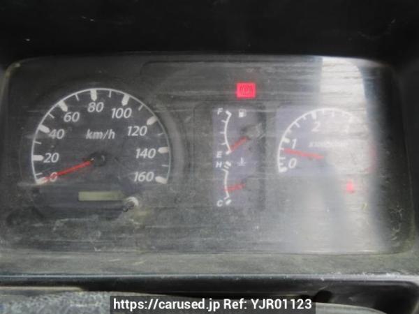 Used 2004 MT isuzu elf-truck NKR81ED Image[40]