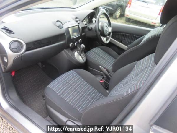 Used 2009 AT mazda demio DE3FS Image[14]