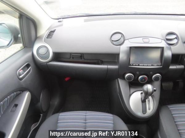 Used 2009 AT mazda demio DE3FS Image[19]