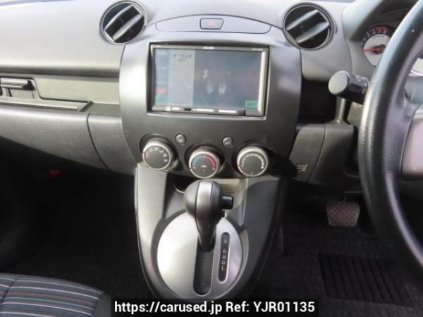 Used 2009 AT mazda demio DE3FS Image[22]
