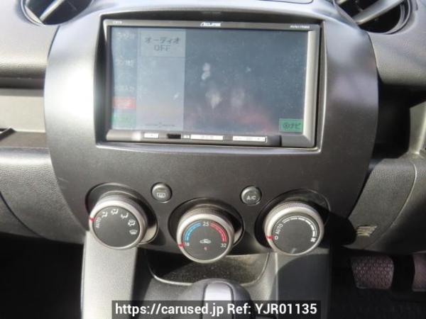 Used 2009 AT mazda demio DE3FS Image[23]