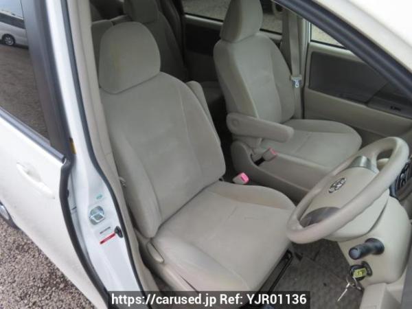Used 2007 AT toyota noah ZRR70G Image[14]