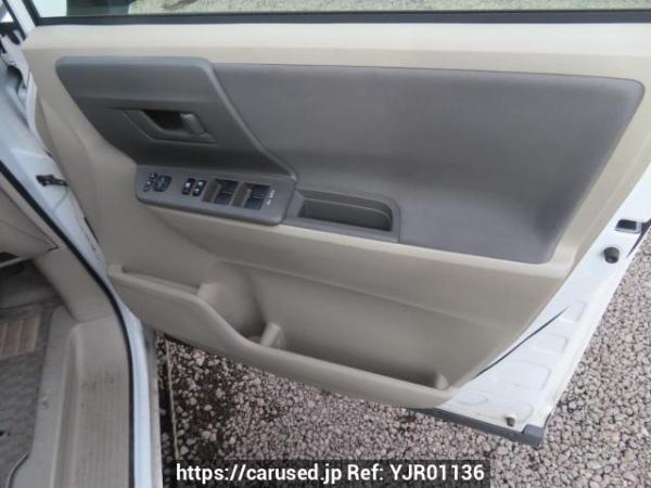 Used 2007 AT toyota noah ZRR70G Image[33]