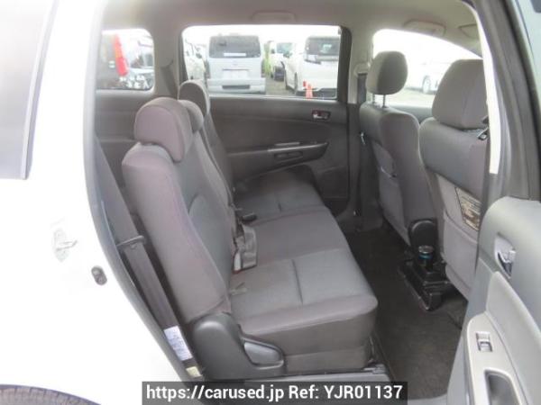 Used 2003 AT toyota wish ZNE10G Image[17]