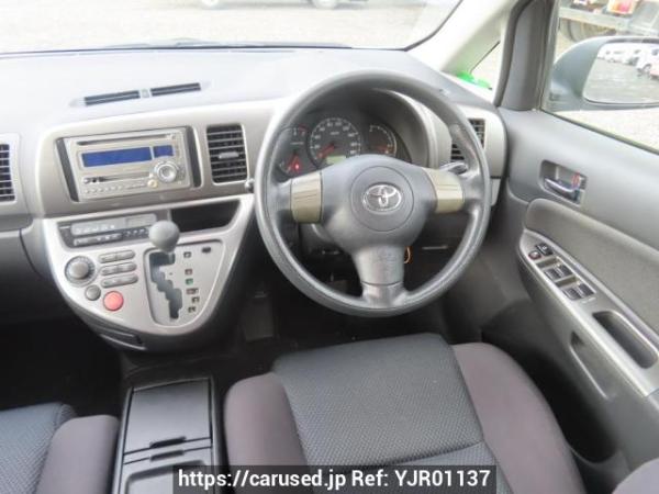 Used 2003 AT toyota wish ZNE10G Image[23]