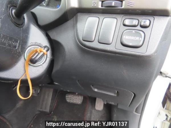 Used 2003 AT toyota wish ZNE10G Image[30]