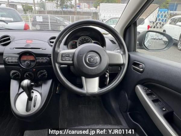 Used 2013 AT mazda demio DE3FS Image[19]