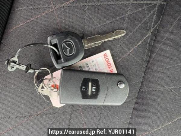 Used 2013 AT mazda demio DE3FS Image[28]