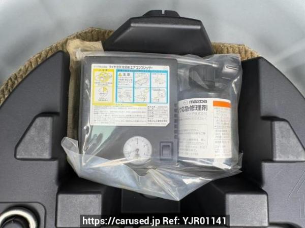 Used 2013 AT mazda demio DE3FS Image[42]