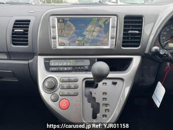 Used 2005 AT toyota wish ZNE10G Image[24]