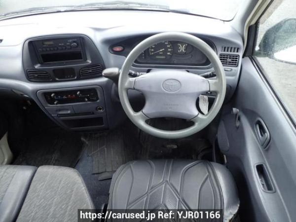 Used 2004 AT toyota townace-van KR42V Image[17]