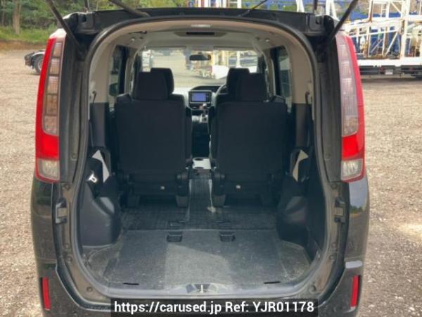 Used 2014 AT toyota noah ZRR85G Image[8]
