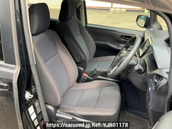 Used 2014 AT toyota noah ZRR85G Image[12]
