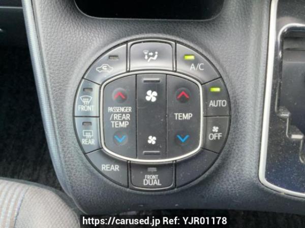 Used 2014 AT toyota noah ZRR85G Image[21]