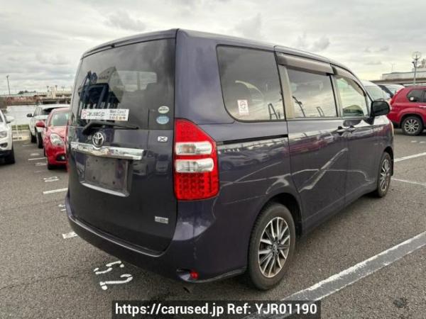 Used 2010 AT toyota noah ZRR70G Image[6]