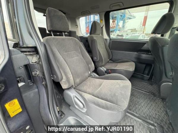 Used 2010 AT toyota noah ZRR70G Image[14]