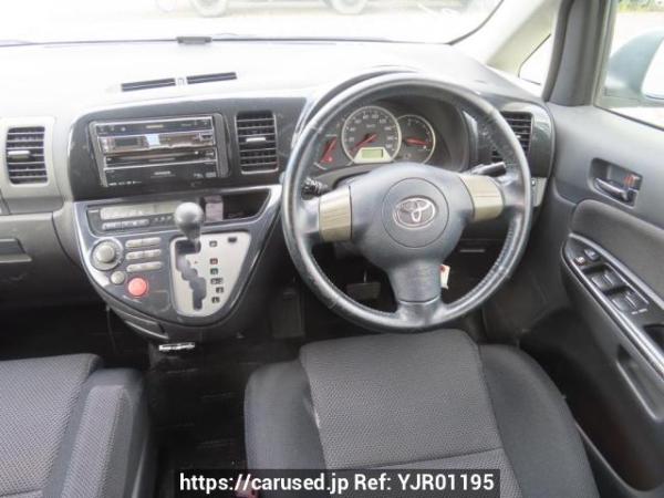 Used 2003 AT toyota wish ZNE10G Image[23]