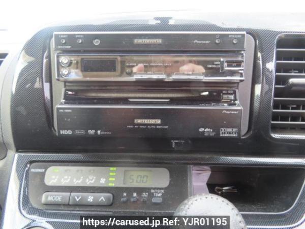 Used 2003 AT toyota wish ZNE10G Image[27]