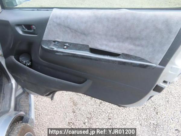 Used 2005 AT toyota hiace-van KDH200V Image[28]
