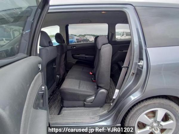 Used 2003 AT toyota wish ZNE10G Image[15]
