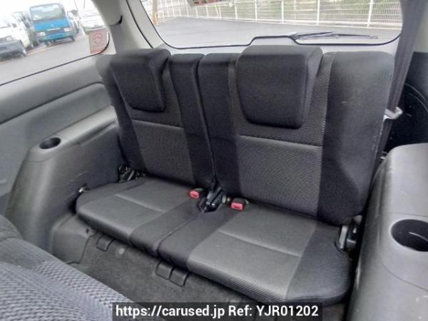 Used 2003 AT toyota wish ZNE10G Image[16]