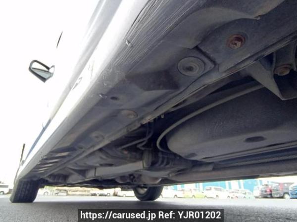 Used 2003 AT toyota wish ZNE10G Image[33]